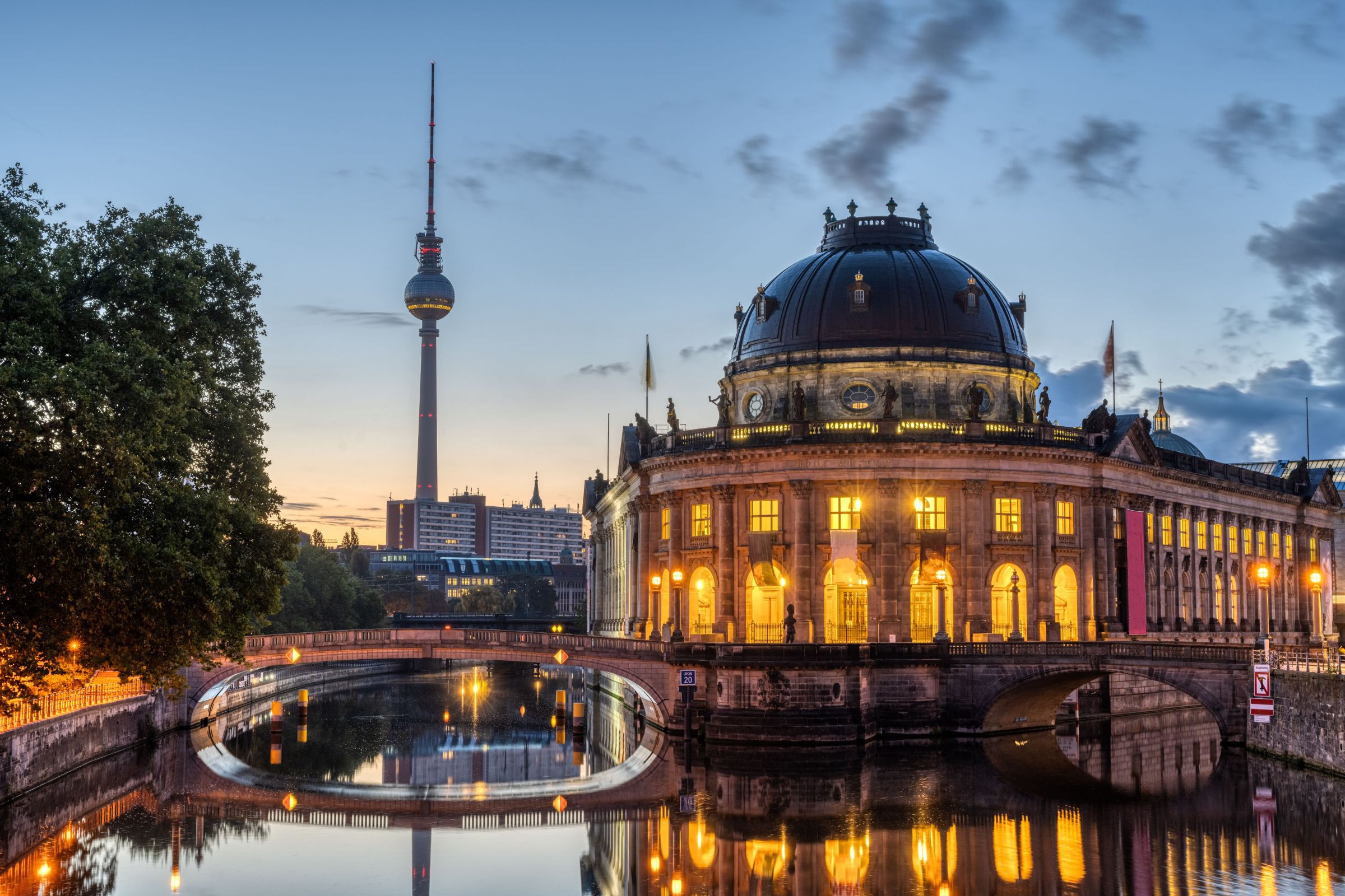 the-bode-museum-and-the-television-tower-with-t.jpg