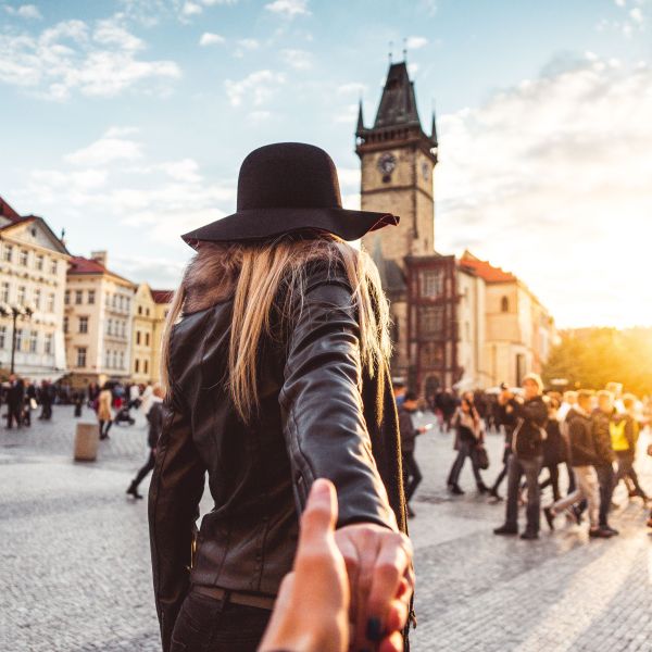 lovingcoupleinautumnfollowmetopose.jpg